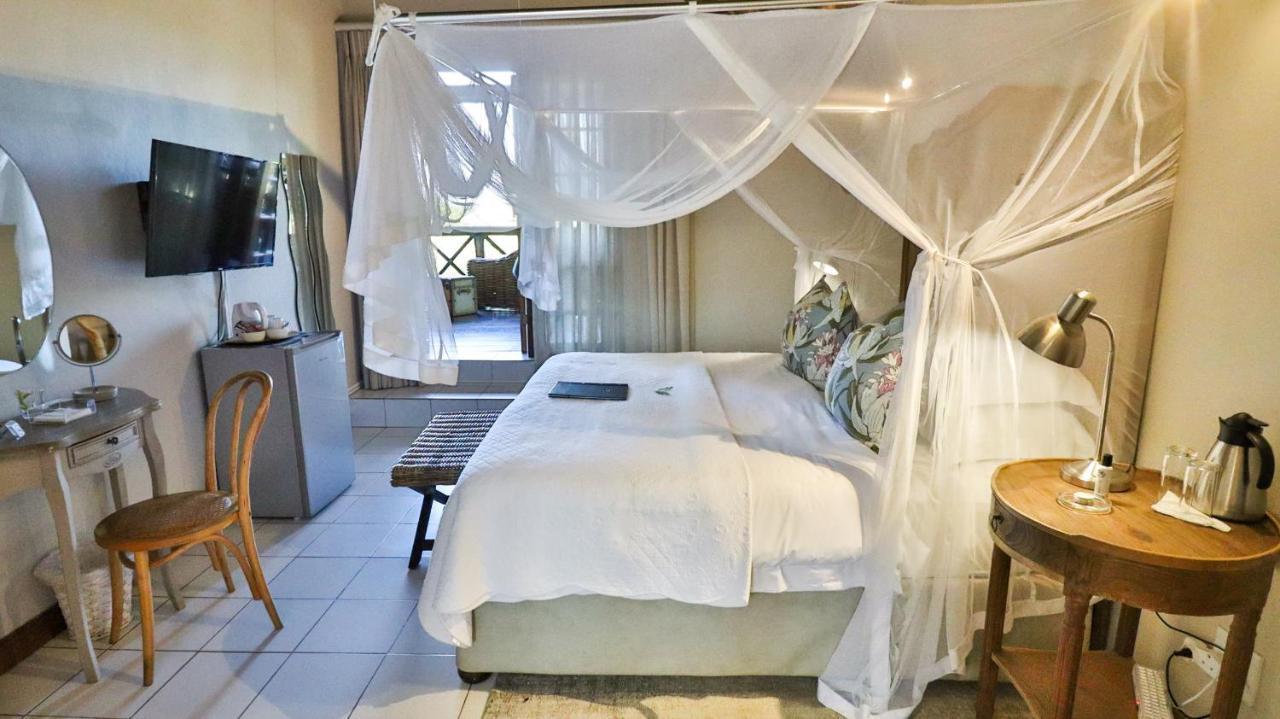 Kruger Riverside Lodge - No Load-Shedding Marloth Park Exterior photo