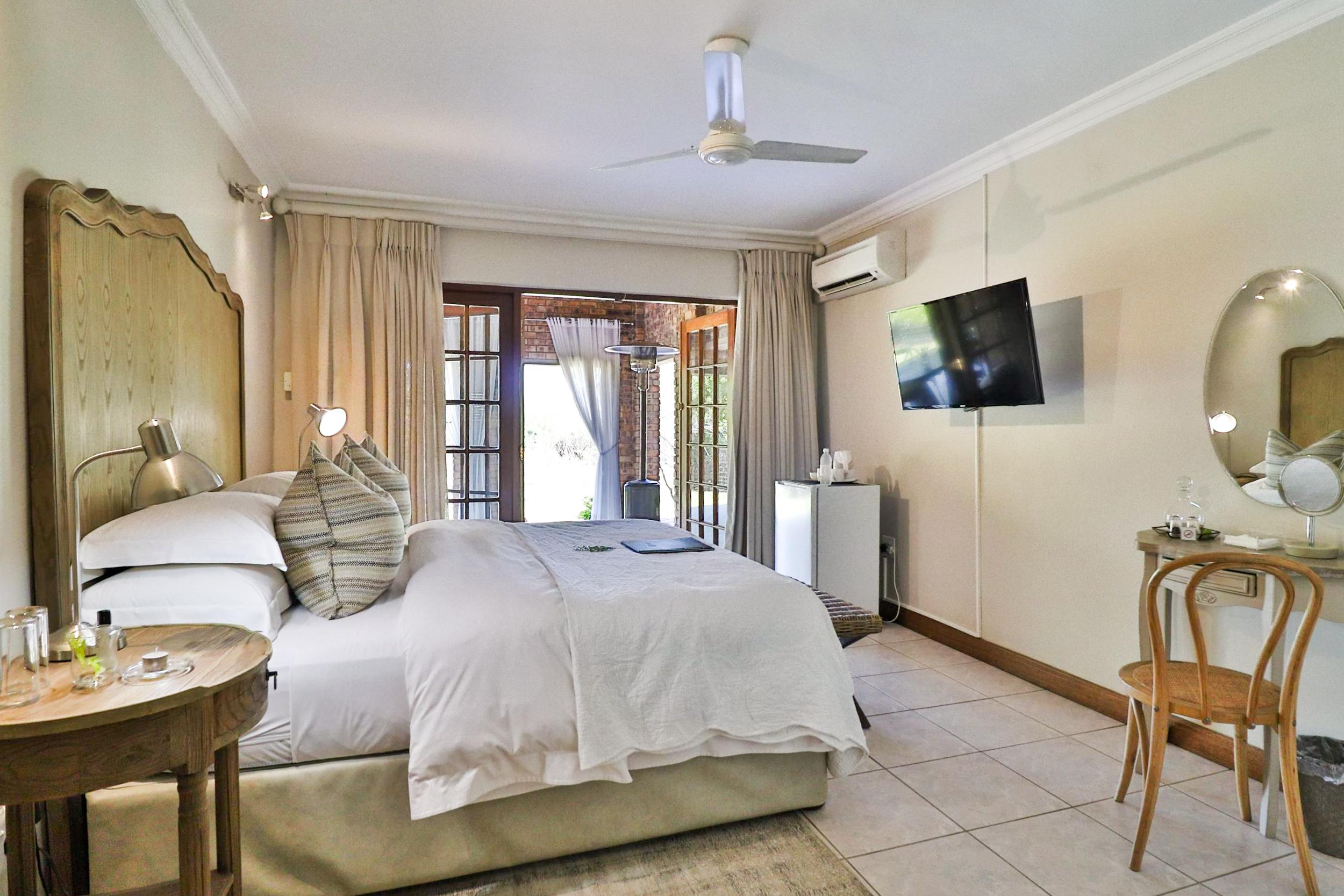 Kruger Riverside Lodge - No Load-Shedding Marloth Park Exterior photo